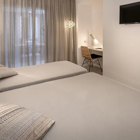 Alhambra 4* Santa Susanna