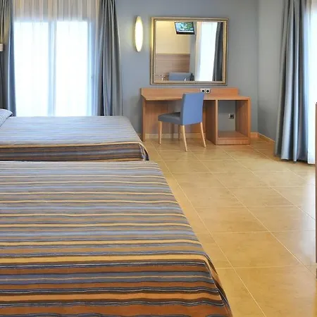 Alhambra 4* Santa Susanna