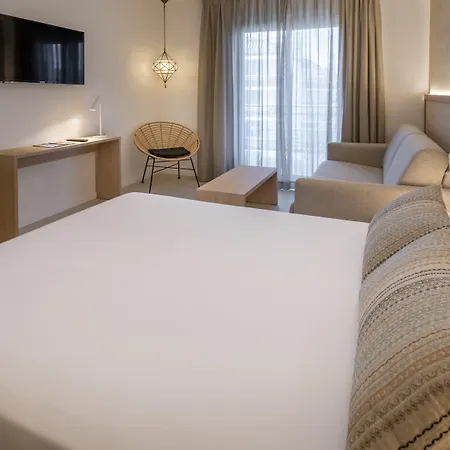 Alhambra Hotell Santa Susanna