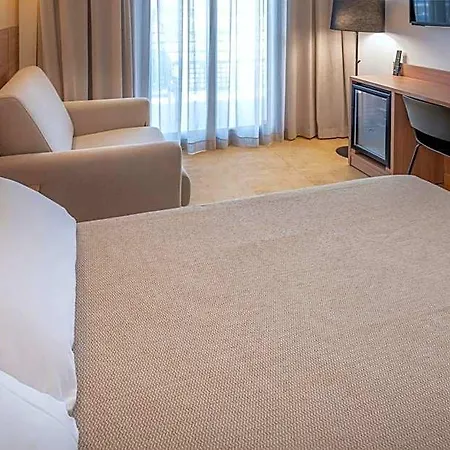 Alhambra 4* Santa Susanna