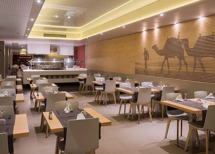 Alhambra 4* Santa Susanna