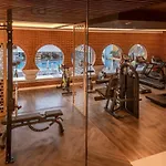 阿尔罕布拉酒店 4*