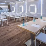 阿尔罕布拉酒店 4* 圣苏珊娜