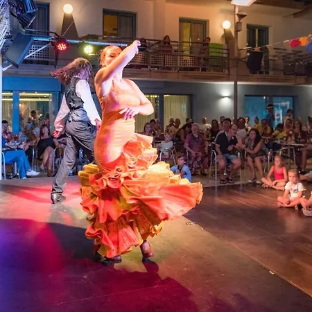 Hotel Alhambra Santa Susana