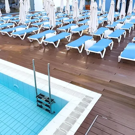 Hotel Alhambra Santa Susanna