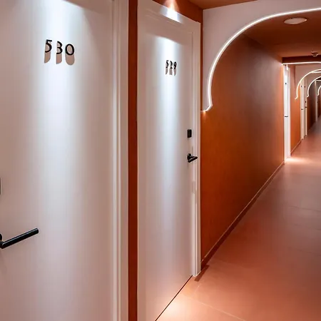 Alhambra Hotel
